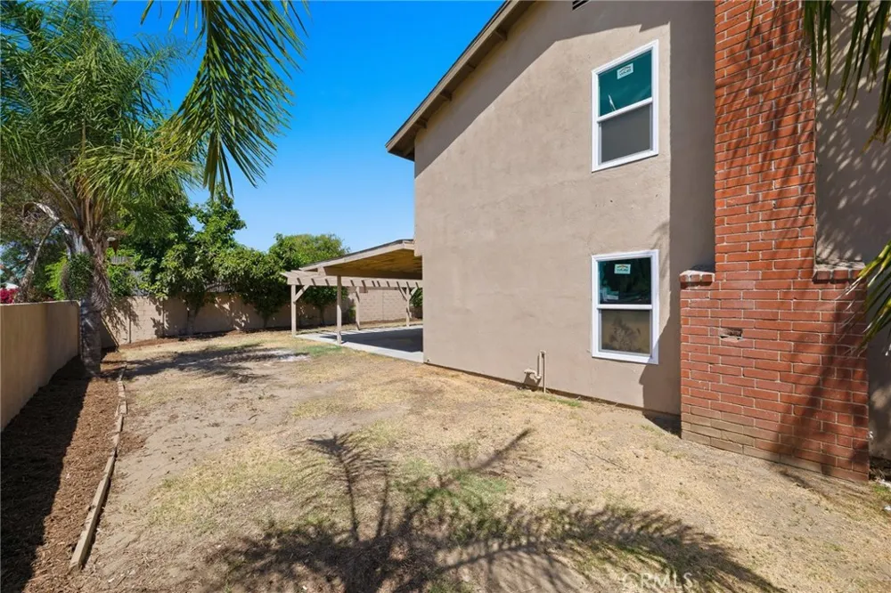 1486 S Cypress Avenue Ontario, CA 91762