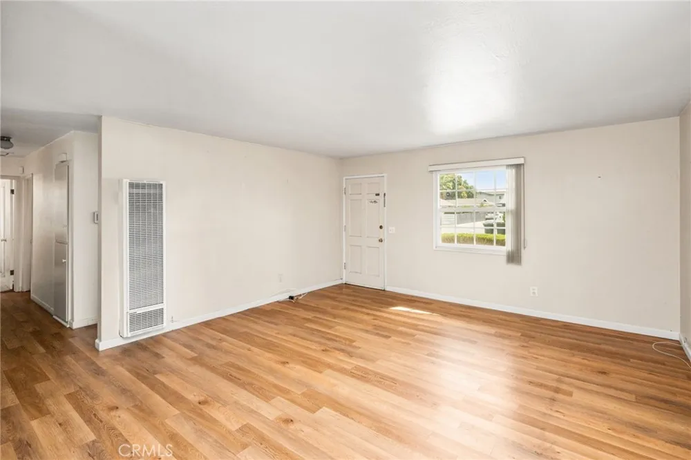 2211 Meyer Costa Mesa, CA 92627
