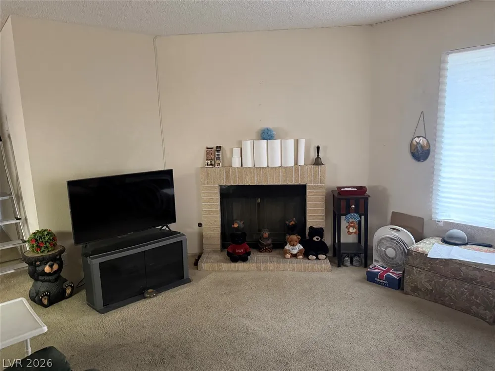 6741 W Charleston Boulevard #4 Las Vegas, NV 89146