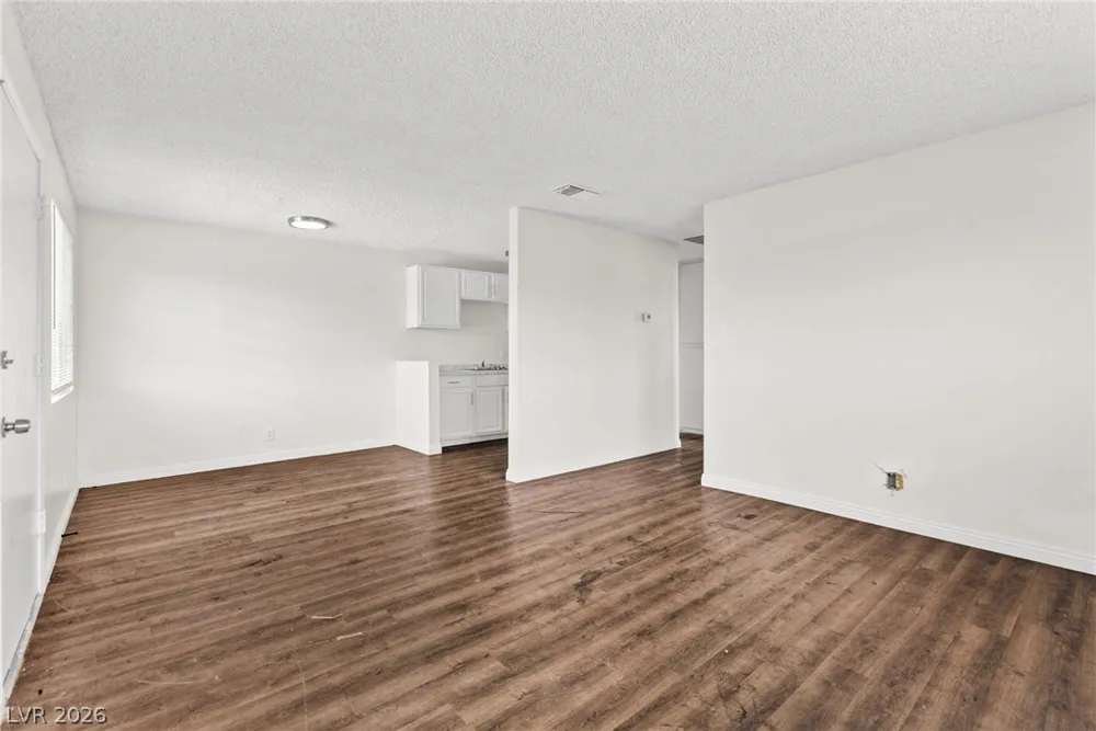 304 Orland Street #41 Las Vegas, NV 89107
