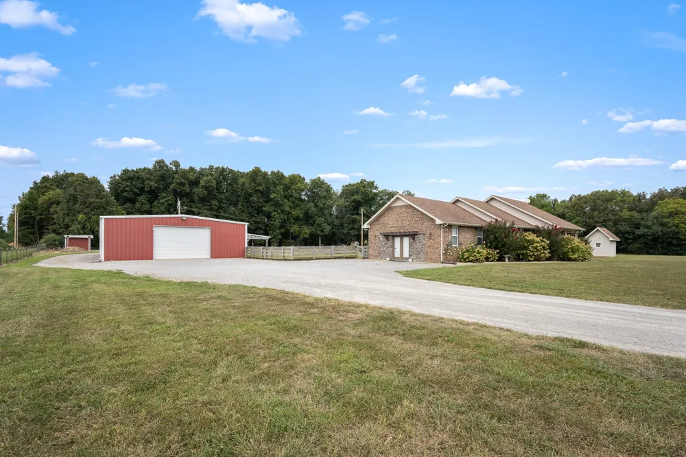 223 Rich Rd Unionville, TN 37180