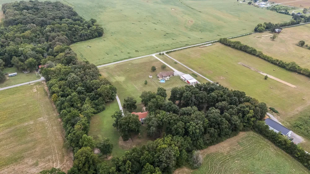 223 Rich Rd Unionville, TN 37180