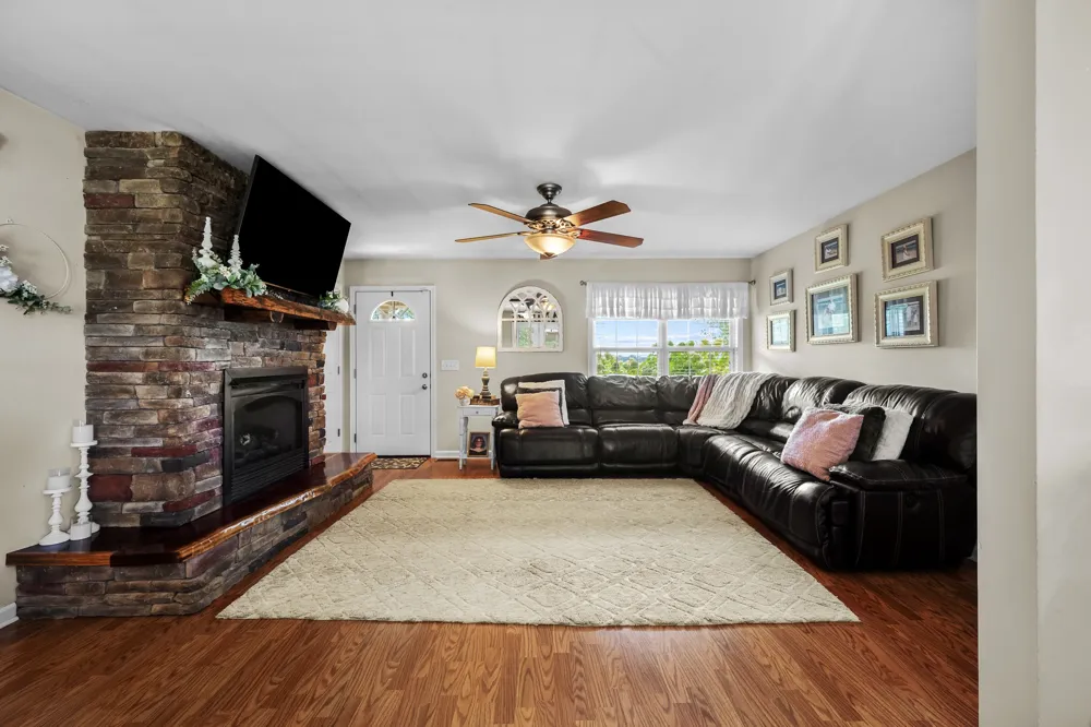 223 Rich Rd Unionville, TN 37180