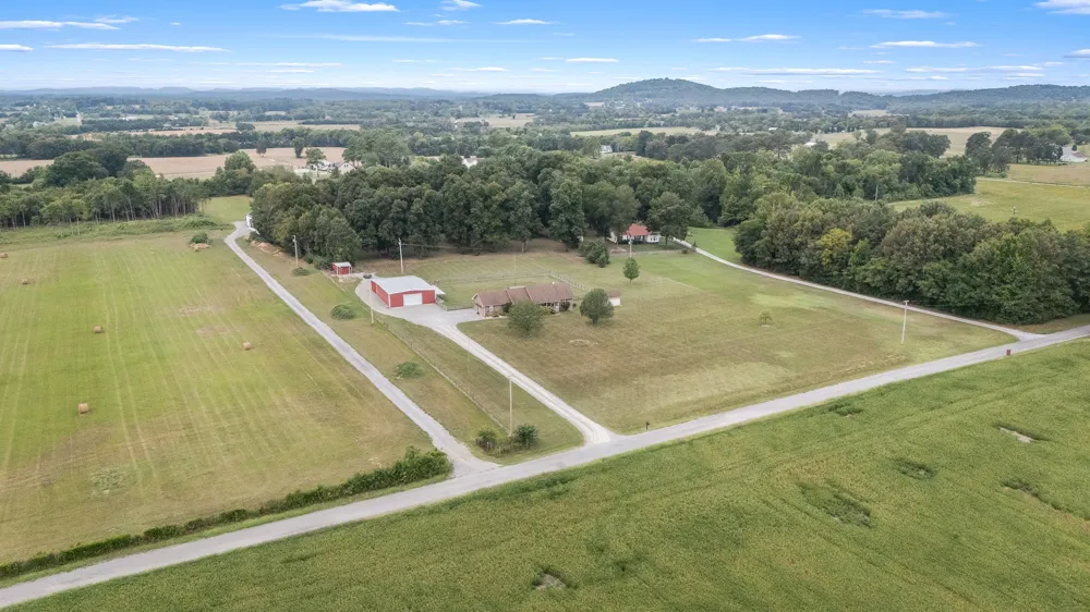 223 Rich Rd Unionville, TN 37180
