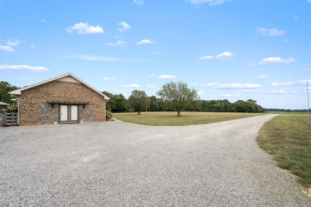 223 Rich Rd Unionville, TN 37180