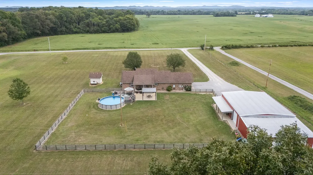 223 Rich Rd Unionville, TN 37180