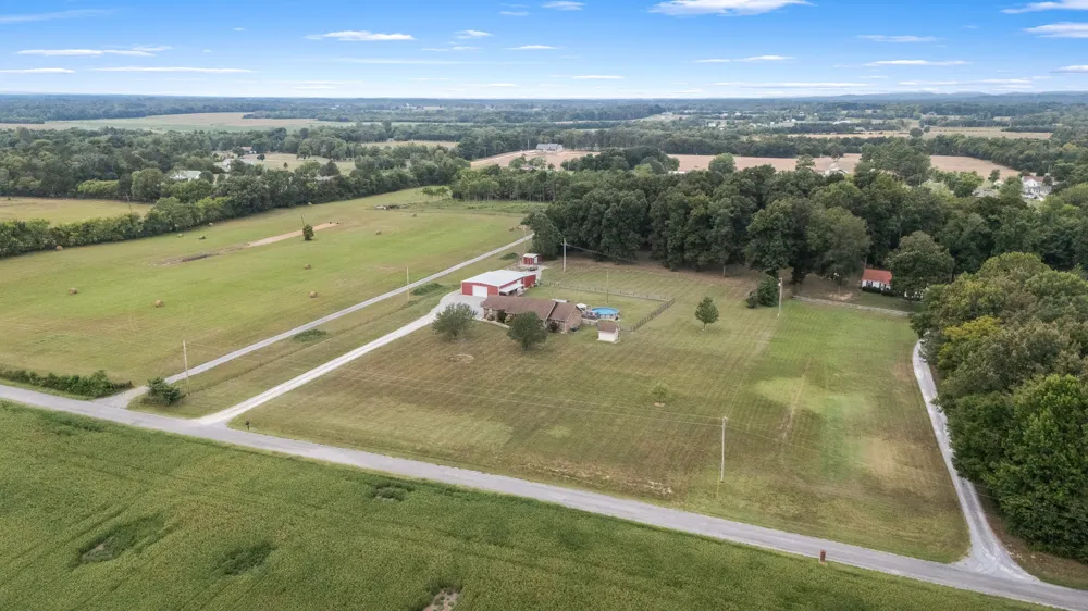 223 Rich Rd Unionville, TN 37180