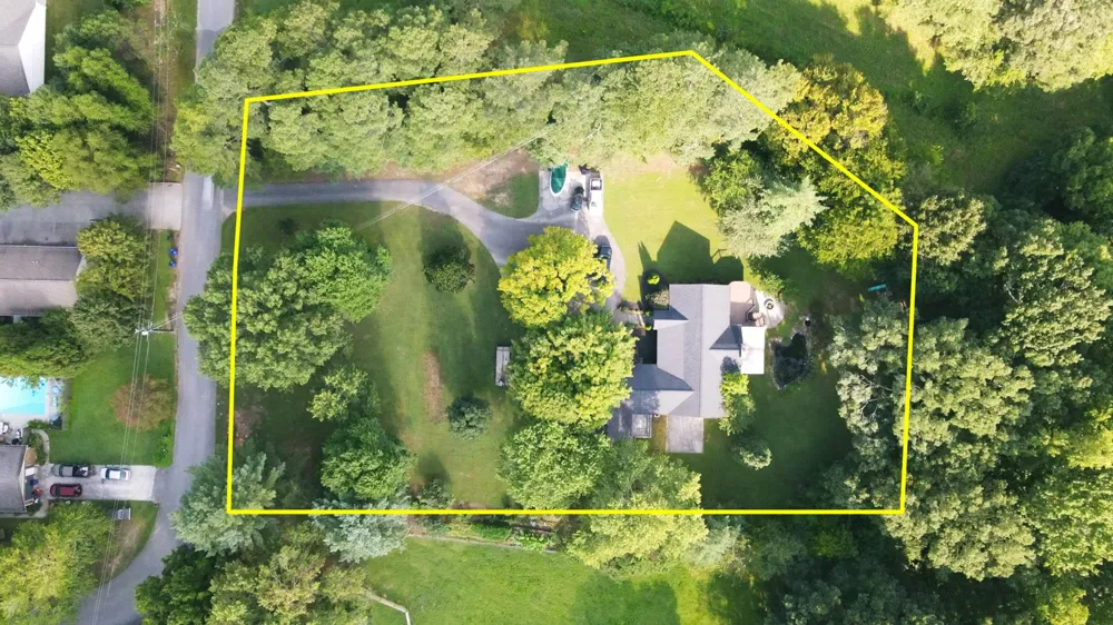 1245 Weeks Drive NE Cleveland, TN 37312