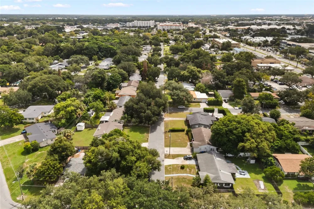 2126 ALBERT LEE PARKWAY Winter Park, FL 32789