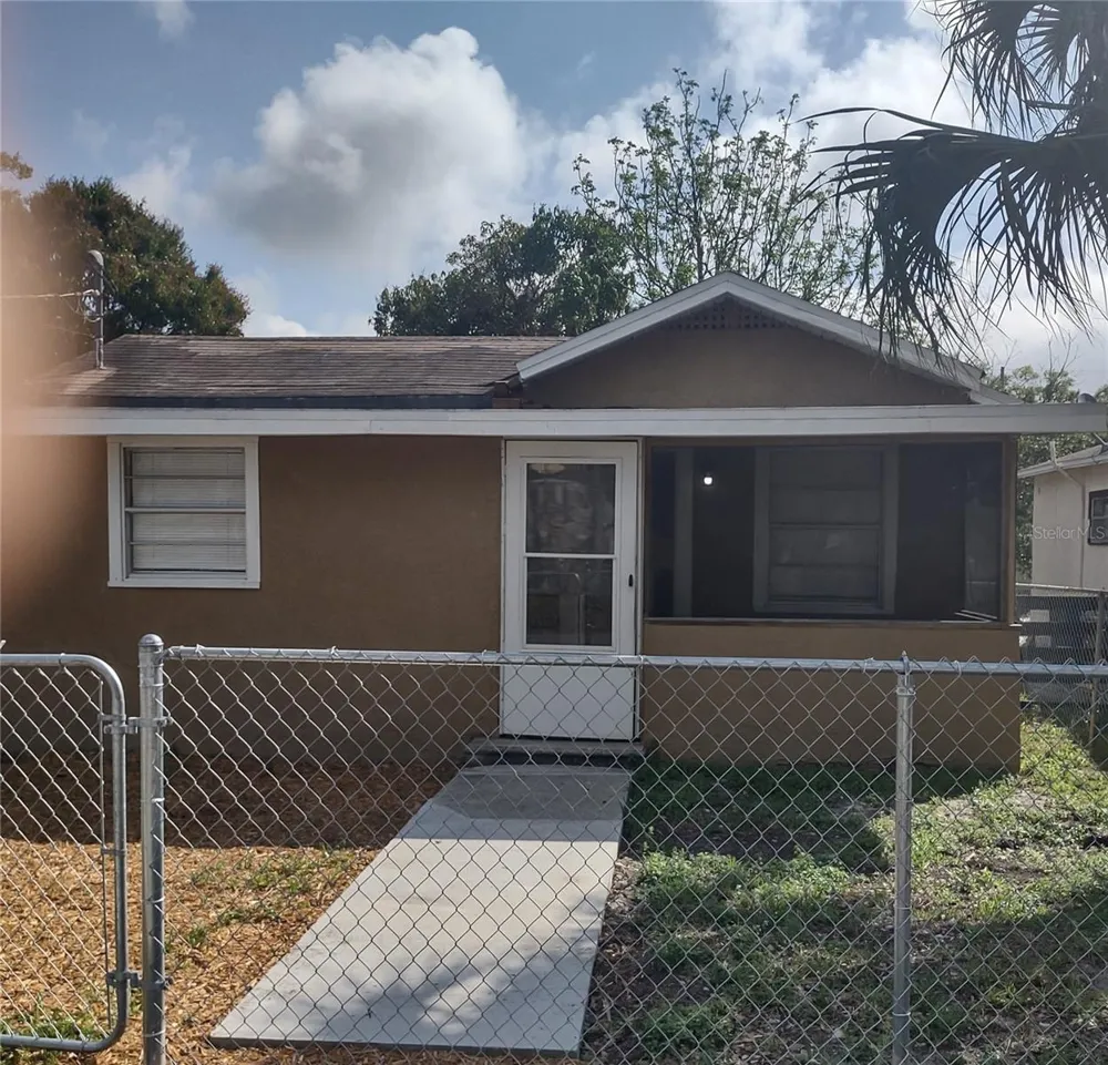 1407 MONROE AVENUE Clearwater, FL 33755