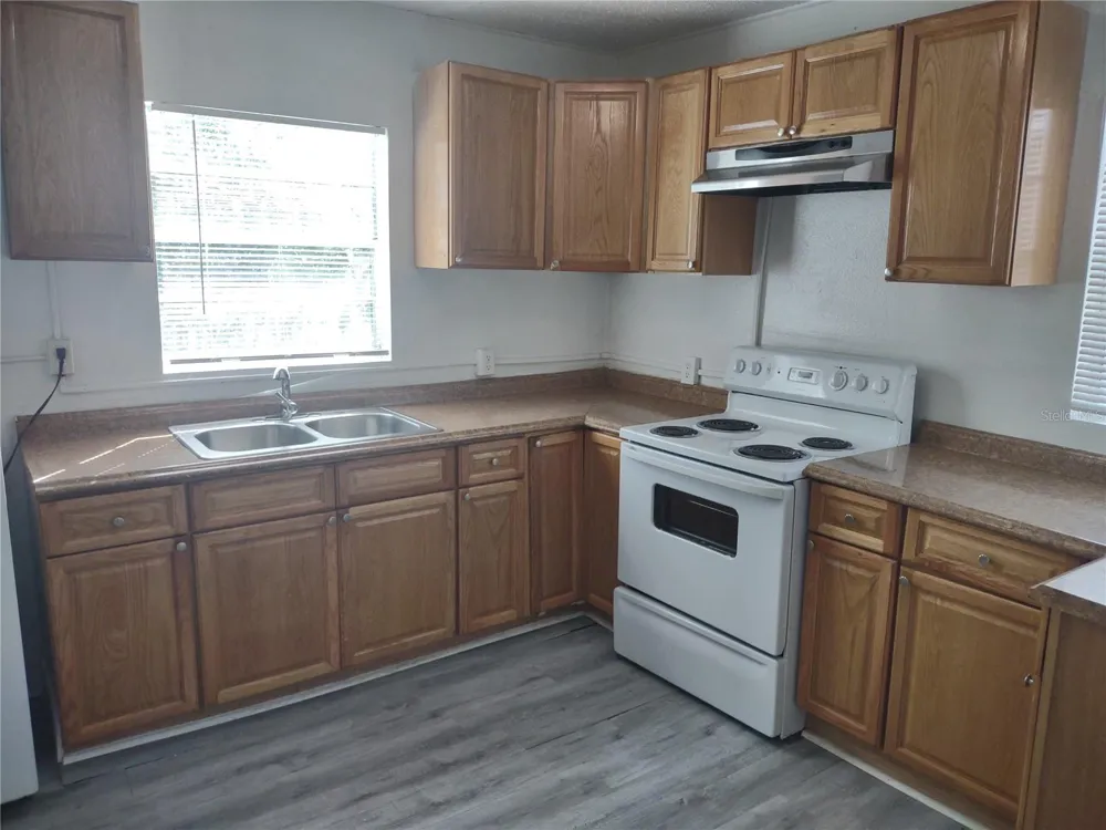 1407 MONROE AVENUE Clearwater, FL 33755