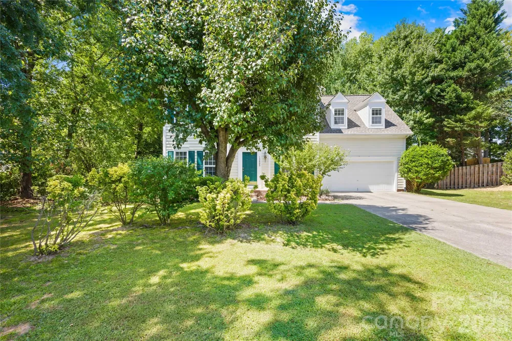 13605 Flatwoods Court Huntersville, NC 28078