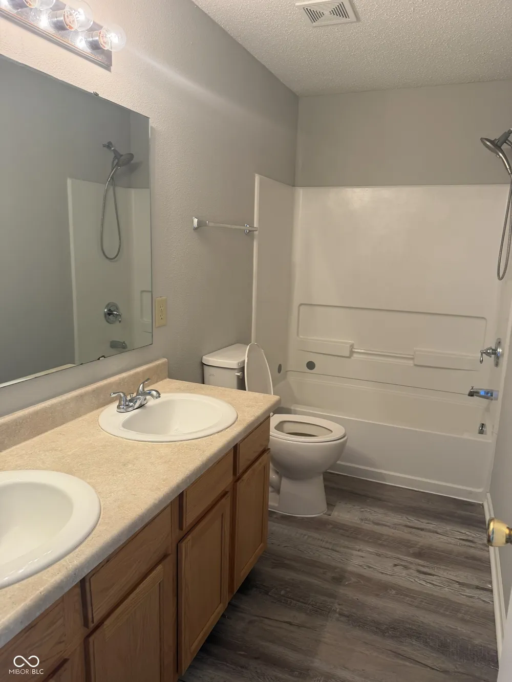 15162 Beam Street Noblesville, IN 46060