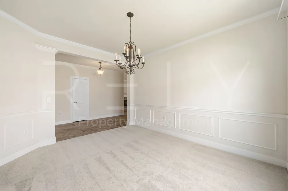 808 Armstrong Drive Georgetown, TX 78633