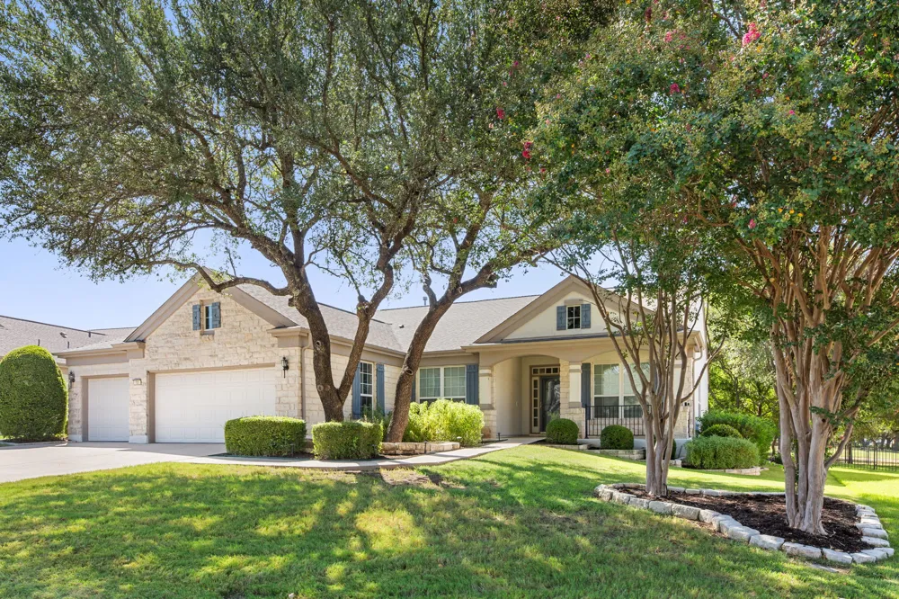 808 Armstrong Drive Georgetown, TX 78633