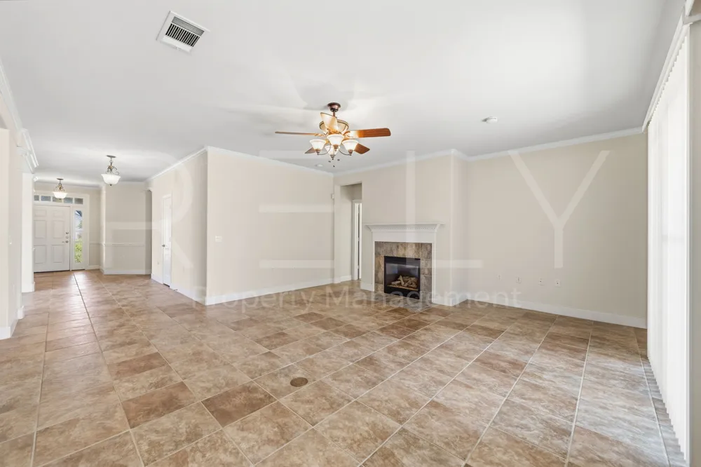 808 Armstrong Drive Georgetown, TX 78633