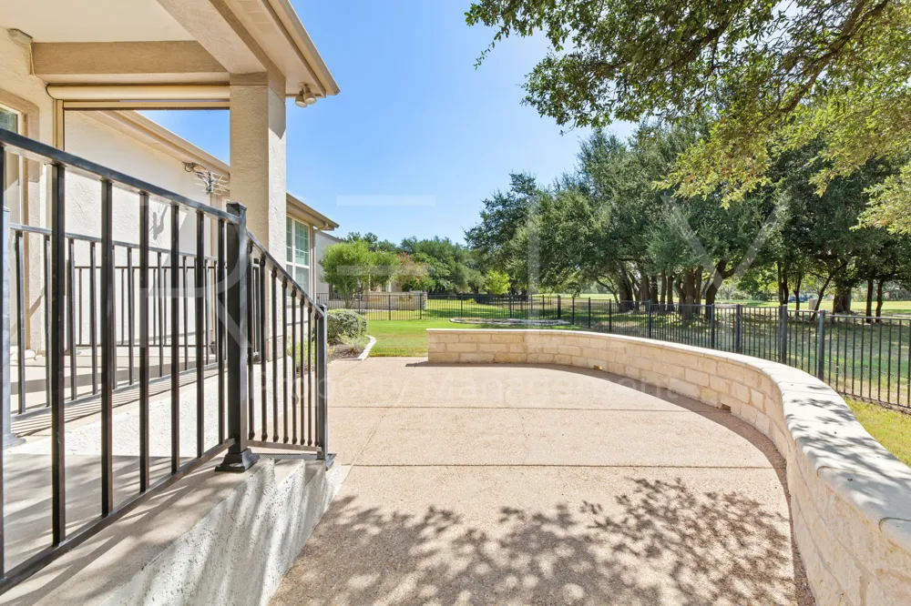 808 Armstrong Drive Georgetown, TX 78633