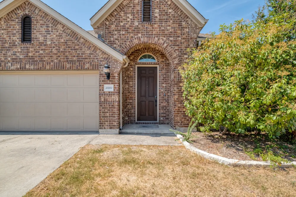 20000 Rhiannon Lane Pflugerville, TX 78660