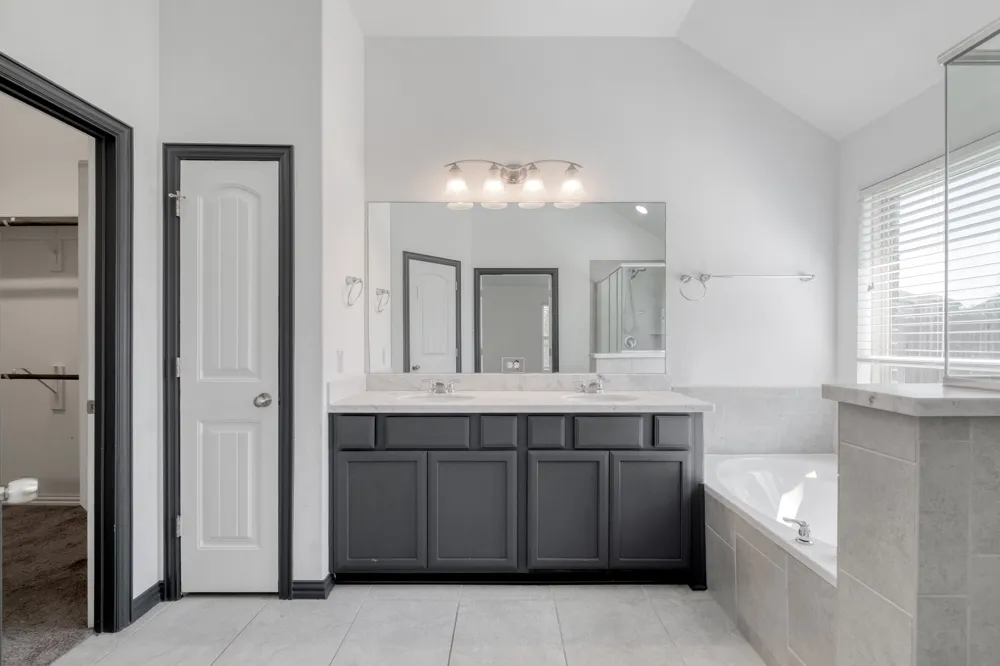 20000 Rhiannon Lane Pflugerville, TX 78660