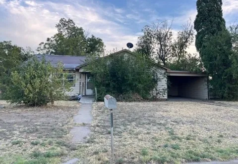 805 Main