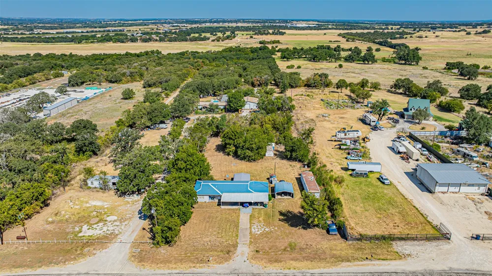 3227 E Washington Street Stephenville, TX 76401