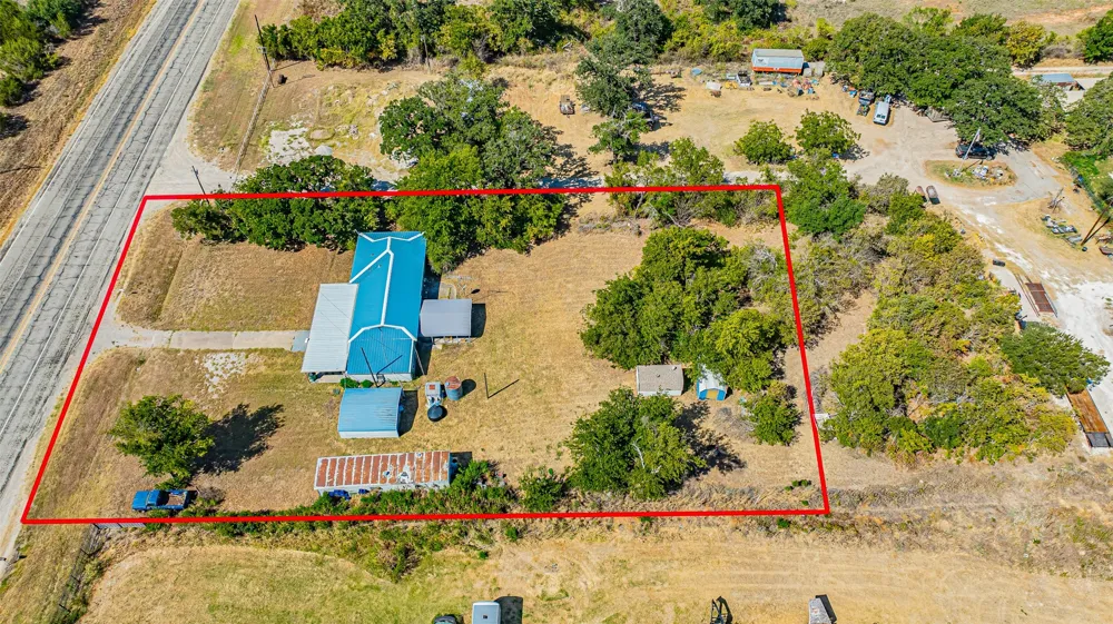 3227 E Washington Street Stephenville, TX 76401