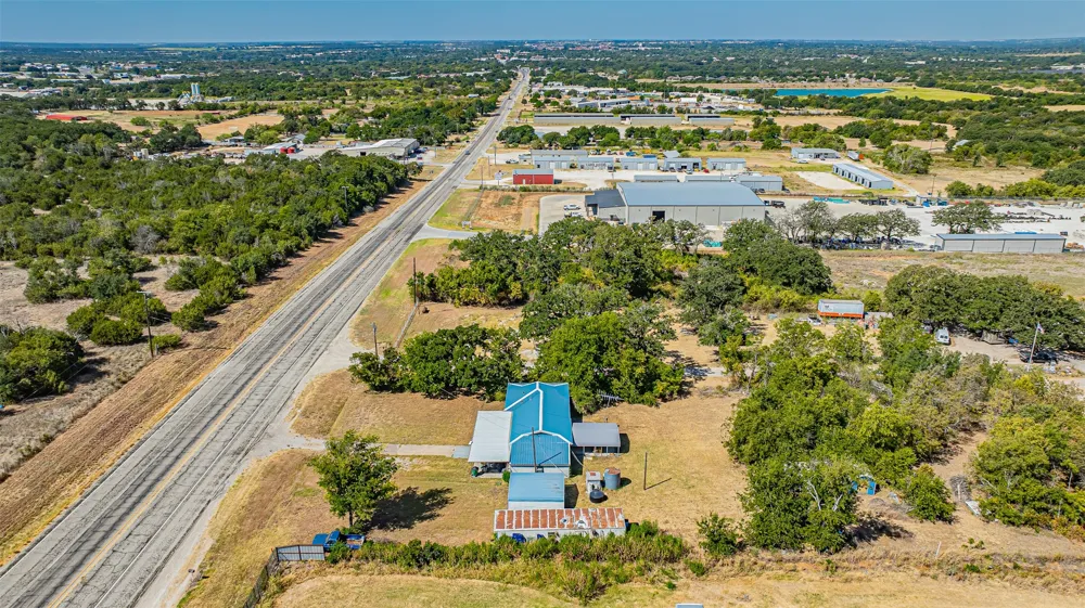 3227 E Washington Street Stephenville, TX 76401