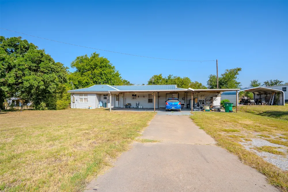 3227 E Washington Street Stephenville, TX 76401