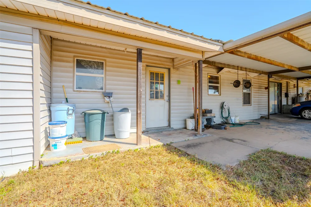 3227 E Washington Street Stephenville, TX 76401