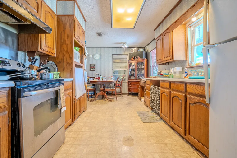 3227 E Washington Street Stephenville, TX 76401