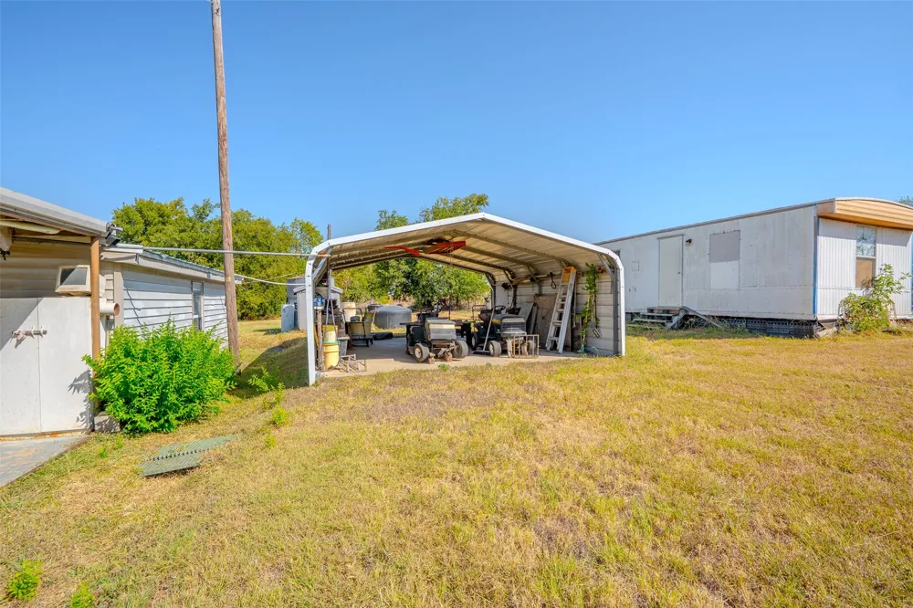 3227 E Washington Street Stephenville, TX 76401