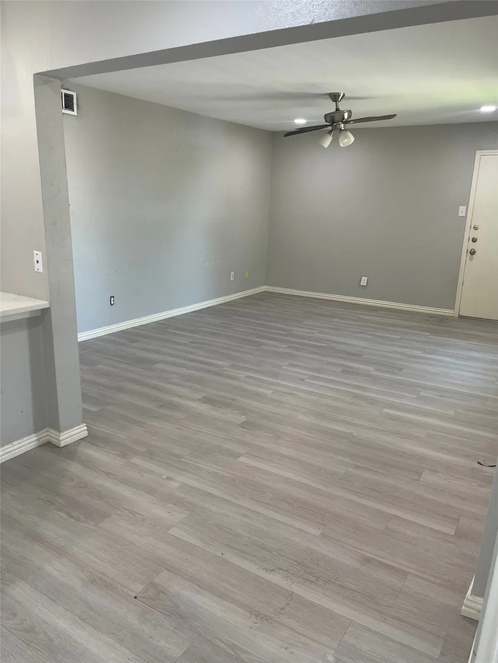 5826 Sandhurst Lane #C Dallas, TX 75206