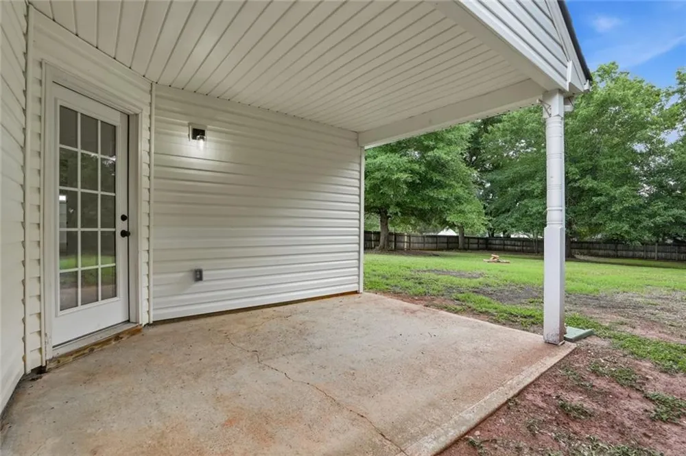 653 Blair Court Bethlehem, GA 30620