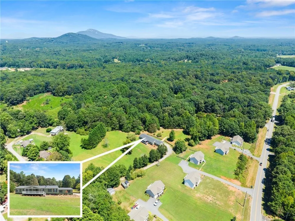 82 Bobbys Drive Cleveland, GA 30528