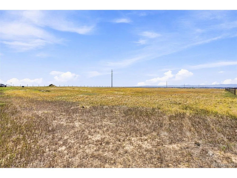 1816 Annie Lane Keenesburg, CO 80643