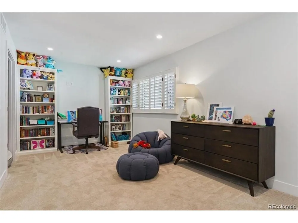 4900 Lakeshore Drive Littleton, CO 80123