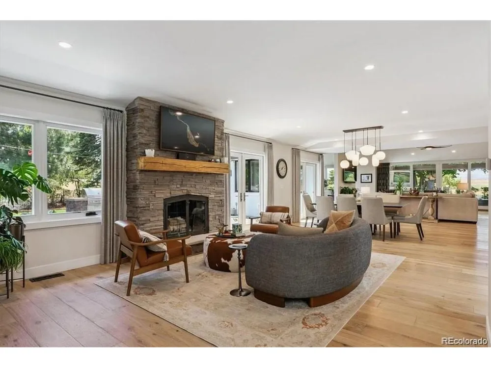 4900 Lakeshore Drive Littleton, CO 80123