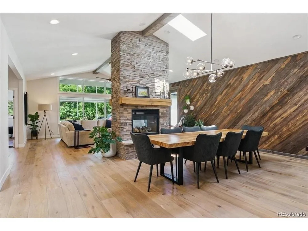 4900 Lakeshore Drive Littleton, CO 80123
