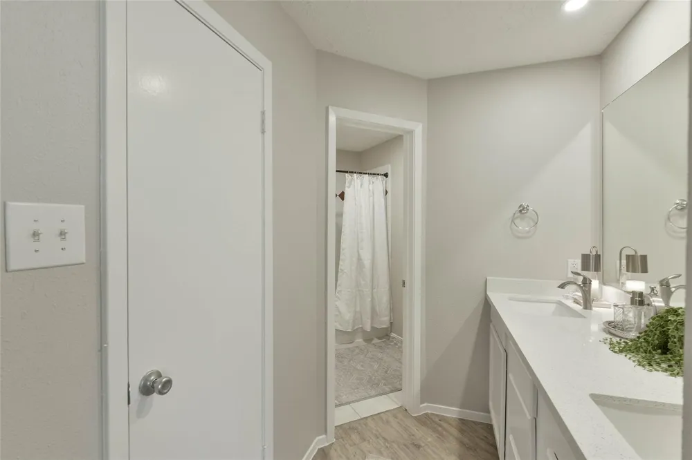 7211 Fuchsia Lane Humble, TX 77346