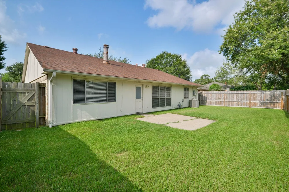 7211 Fuchsia Lane Humble, TX 77346