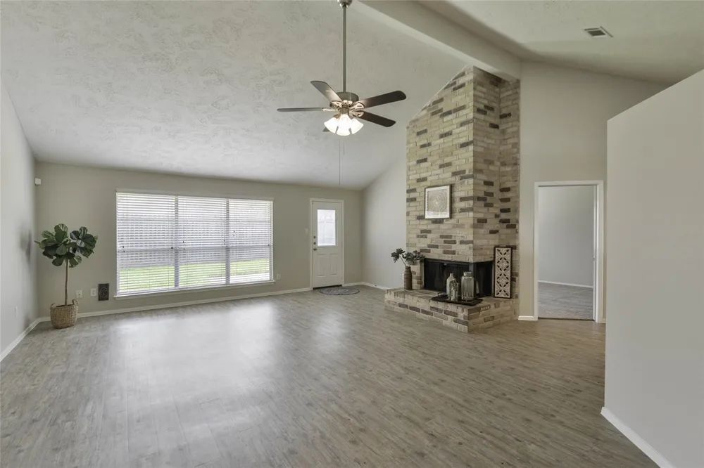 7211 Fuchsia Lane Humble, TX 77346