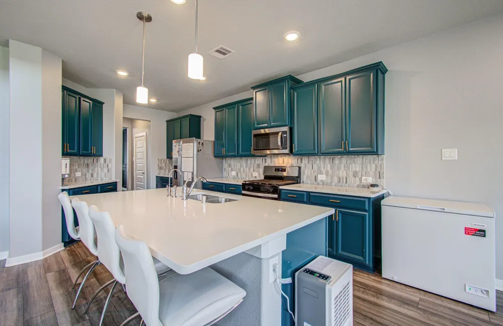 4910 Magnolia Springs Drive Pearland, TX 77584