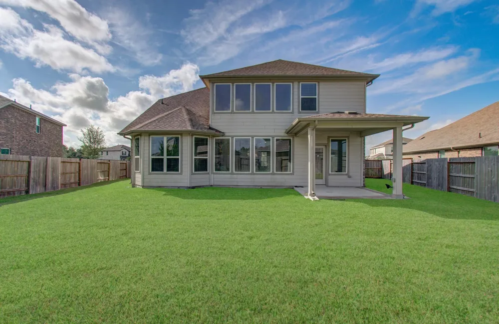 4910 Magnolia Springs Drive Pearland, TX 77584