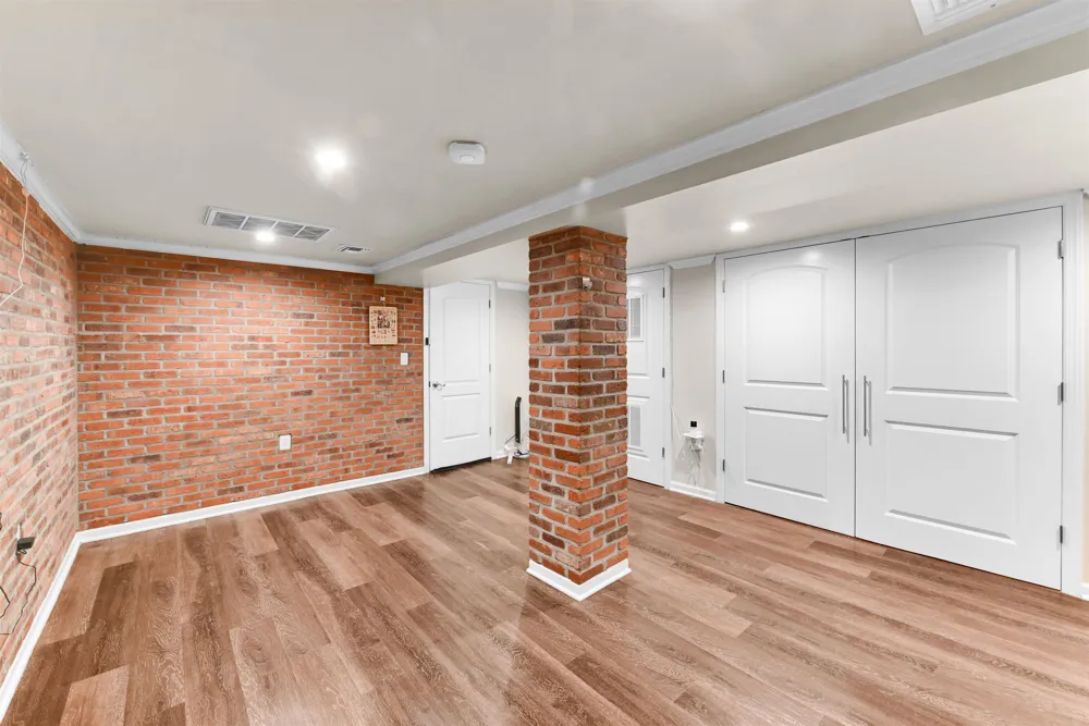 1208 67TH ST North Bergen, NJ 07047