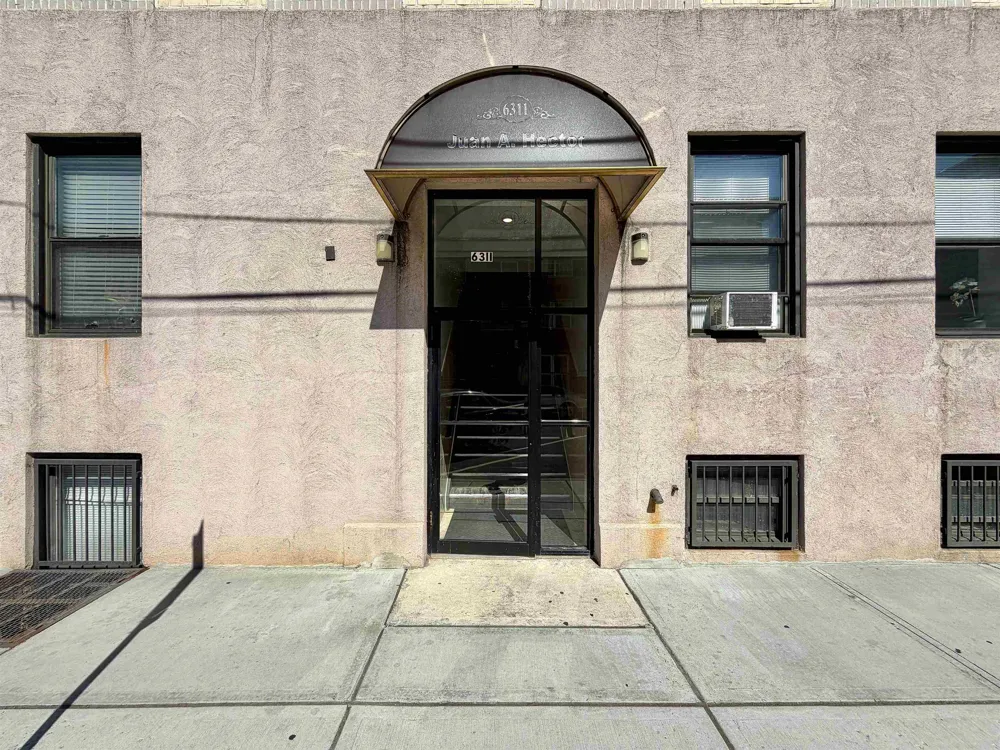 6311 DEWEY AVE West New York, NJ 07093