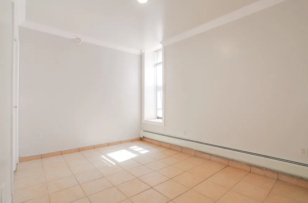 6311 DEWEY AVE West New York, NJ 07093