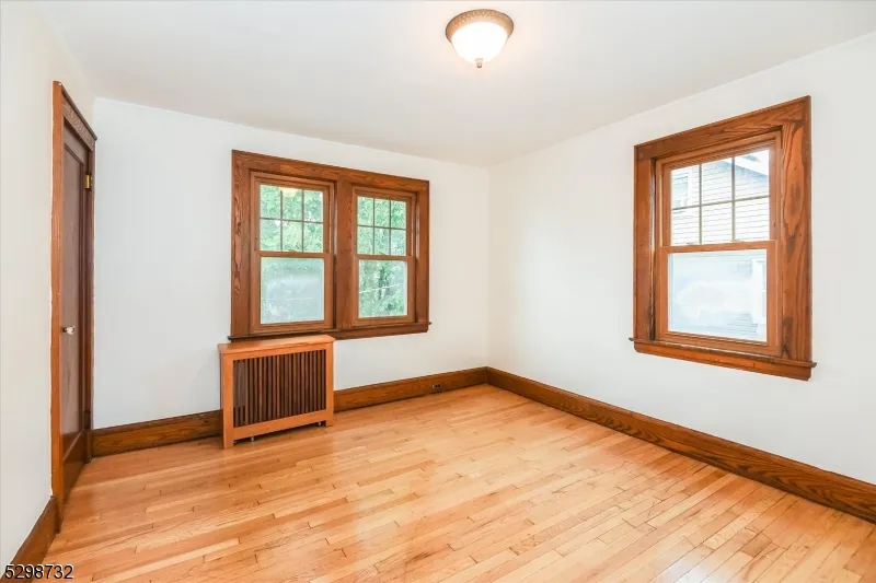 19 Field Rd Maplewood, NJ 07040