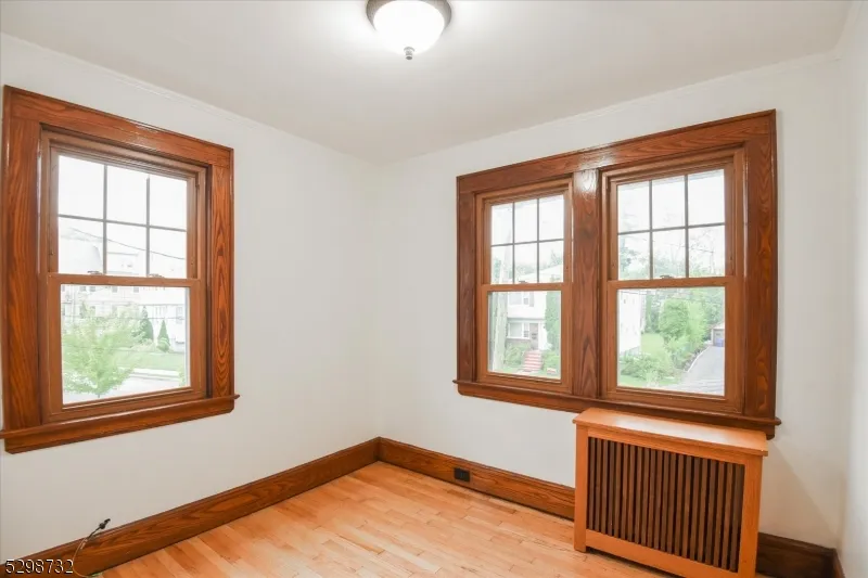 19 Field Rd Maplewood, NJ 07040
