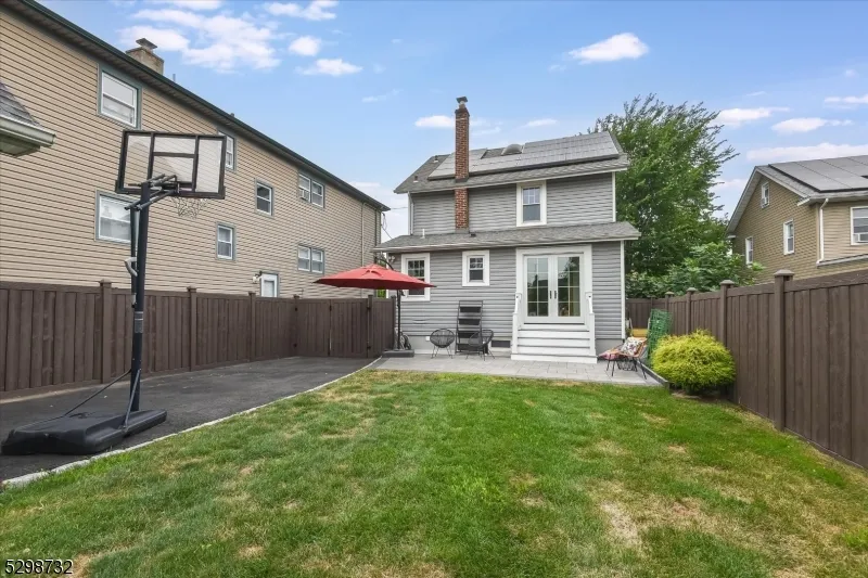 19 Field Rd Maplewood, NJ 07040