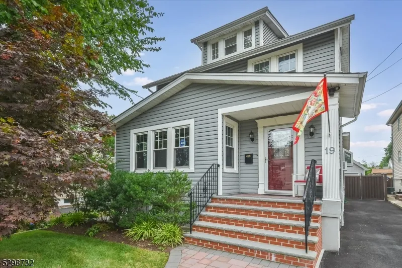19 Field Rd Maplewood, NJ 07040